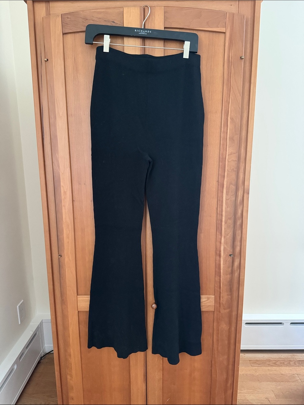 DANIELLE BERNSTEIN Black Knit Flared Pants